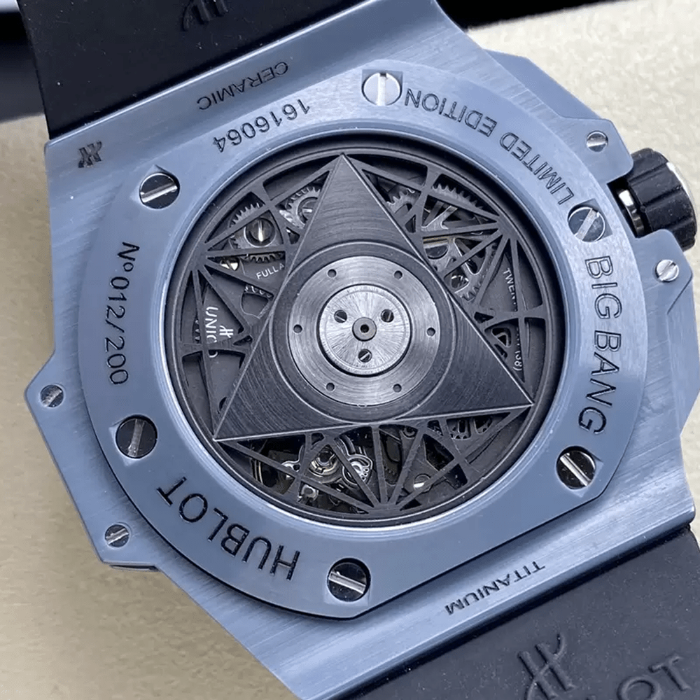 위블로 빅뱅 Sang Bleu II 세라믹 블루 러버 스트랩 45mm 418.GX.5207.RX.MXM22