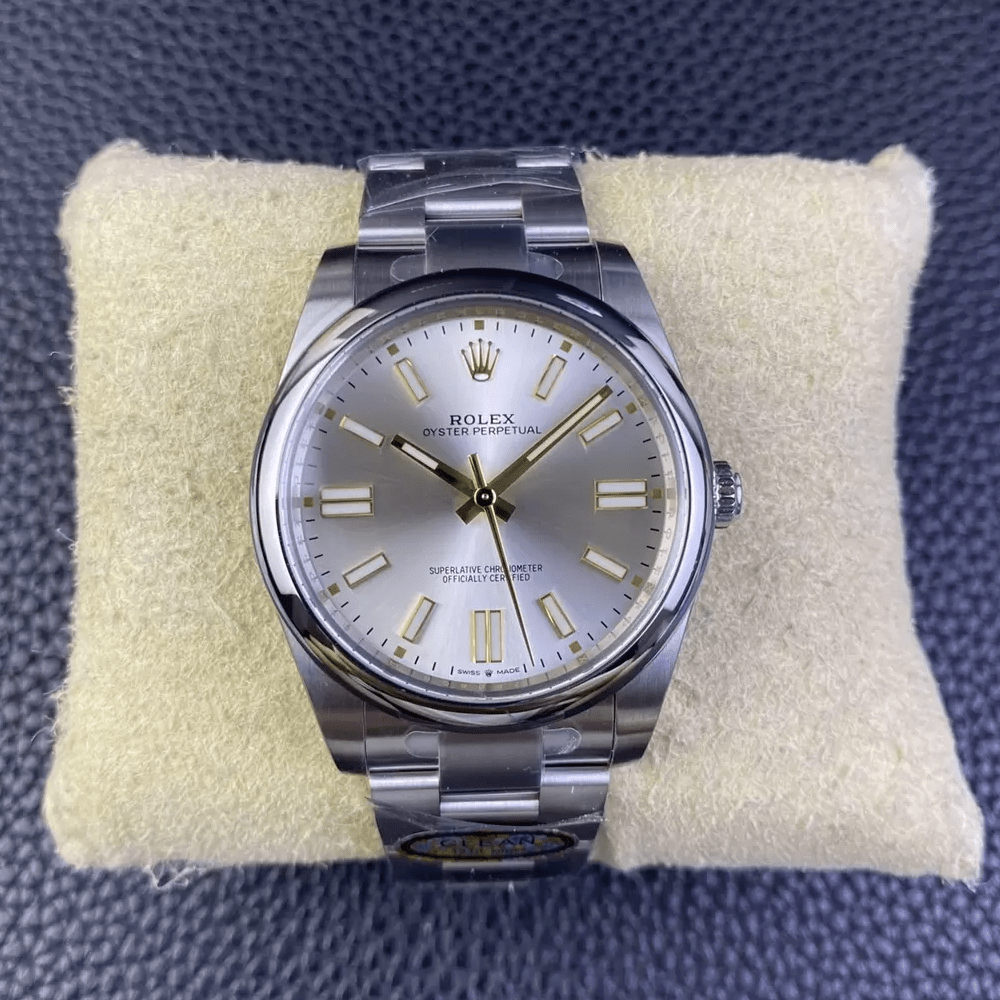 롤렉스 오이스터 퍼페츄얼 실버 다이얼 바인덱스 SS 브레이슬릿 41mm 124300