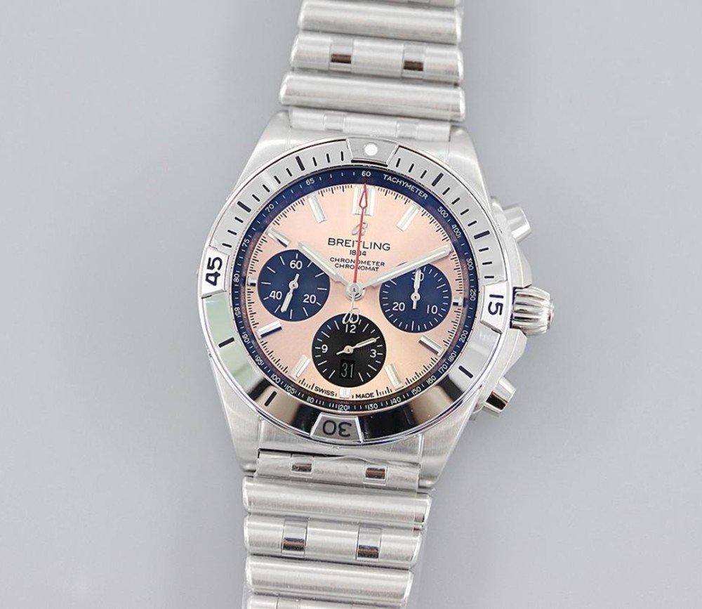 브라이틀링 크로노그래프 크로노맷 핑크 다이얼 스틸 SS 브레이슬릿 42mm AB0134101K1A1