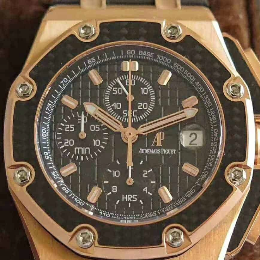 오데마피게 로얄오크 오프쇼어  블랙 다이얼 사파이어 로즈골드 몬토야 한정판 가죽 스트랩 44mm 26030