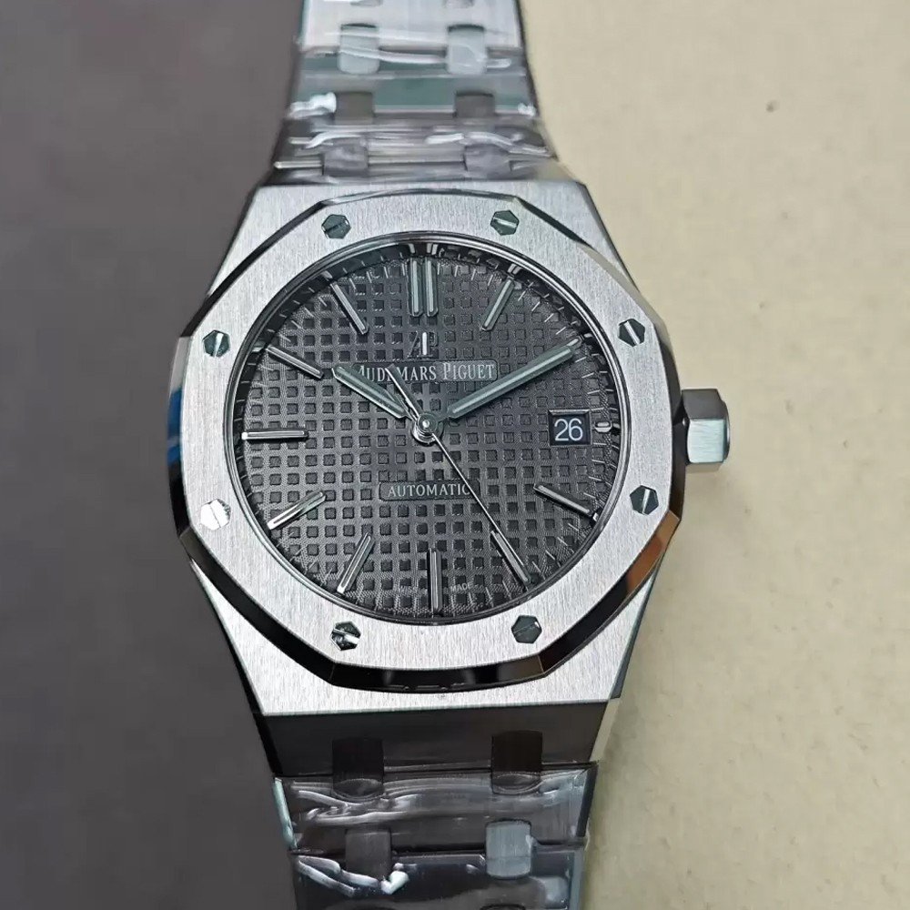 오데마피게 로얄오크 그레이 다이얼 스틸 SS 브레이슬릿 37mm 15450ST