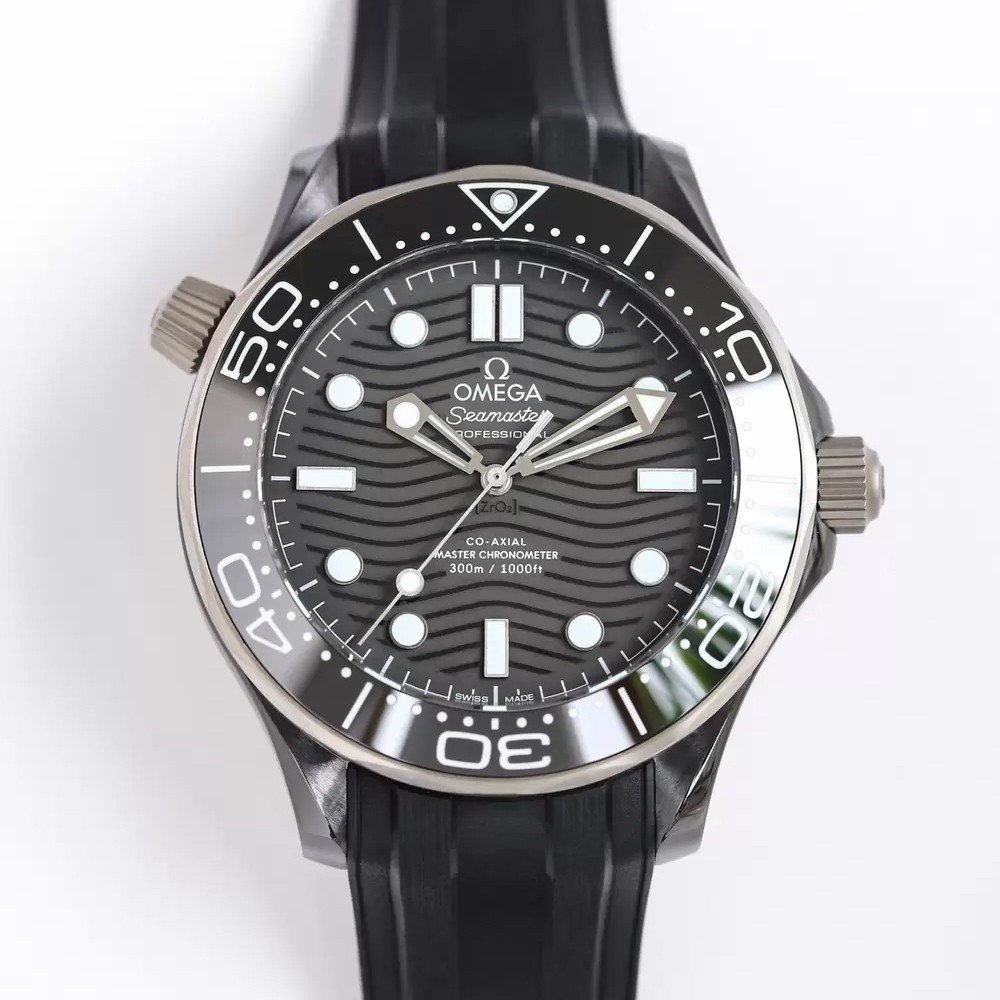 오메가 씨마스터 300M 코엑시얼 다이버 블랙 다이얼 43.5mm 210.92.44.20.01.001