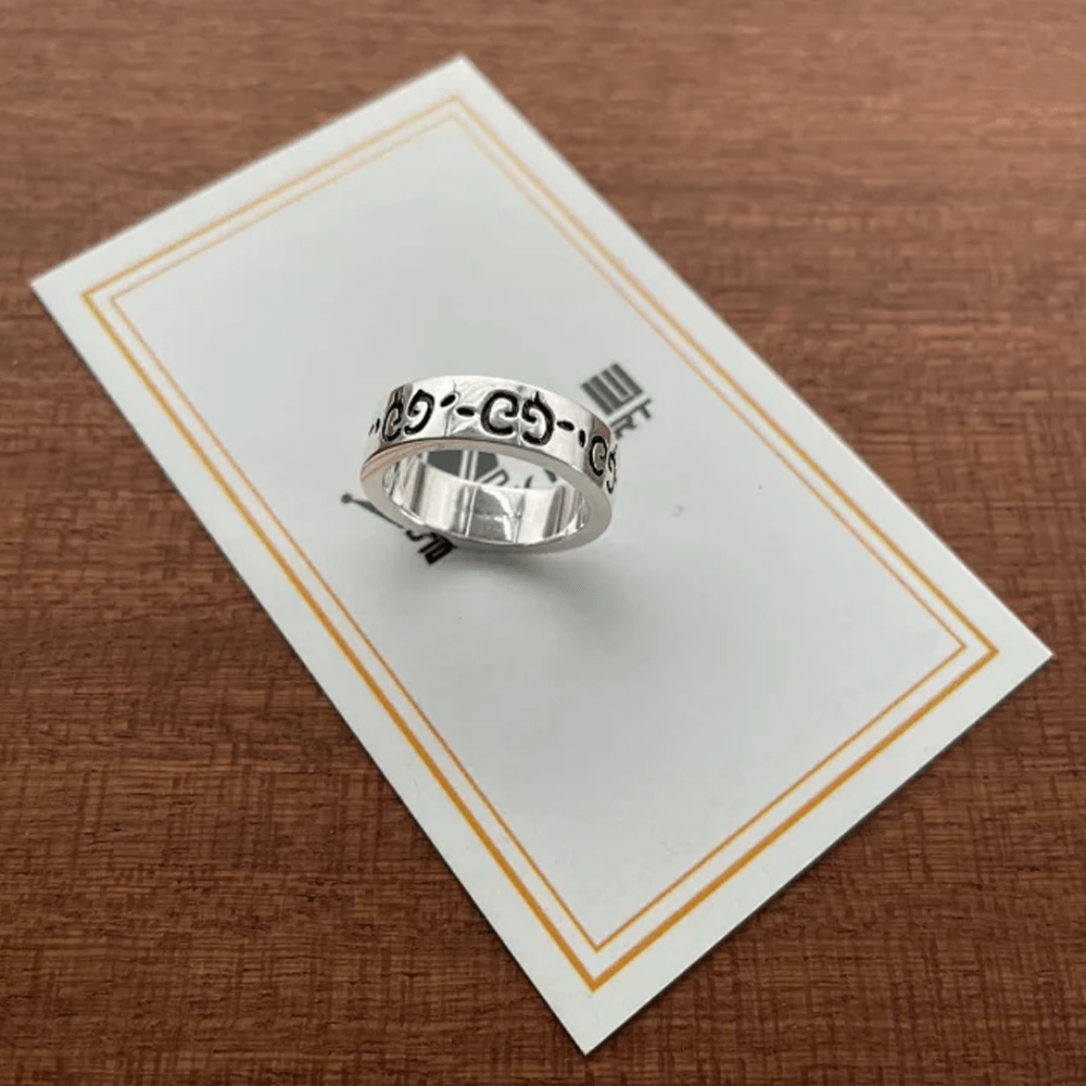 구찌 고스트링 실버 반지 YBC455318001