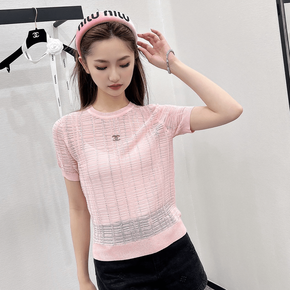 샤넬 24SS 자수로고 반팔 니트 핑크