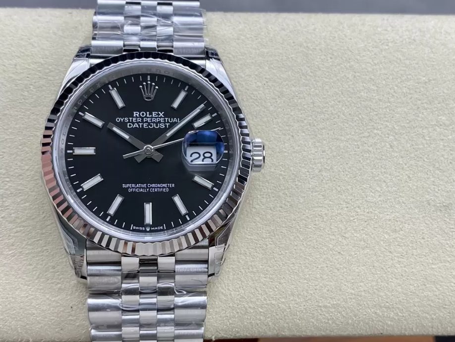 롤렉스 데이저스트 블랙 다이얼 바인덱스 SS 쥬빌레 36mm 116234