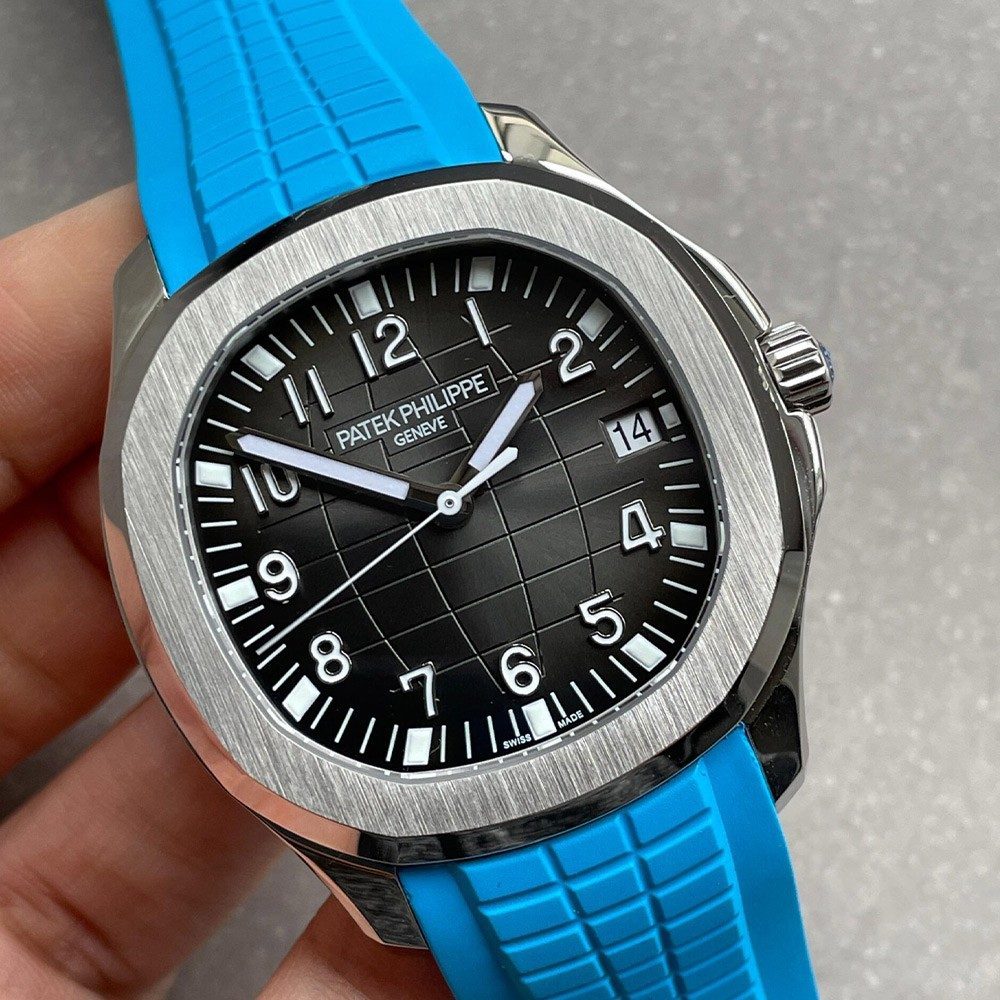 파텍필립 아쿠아넛 그레이 다이얼 SS 러버밴드 40mm 5167