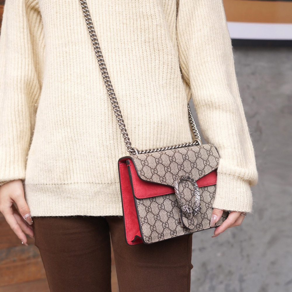 구찌 GG 디오니소스 수프림 미니 숄더백 레드 421970