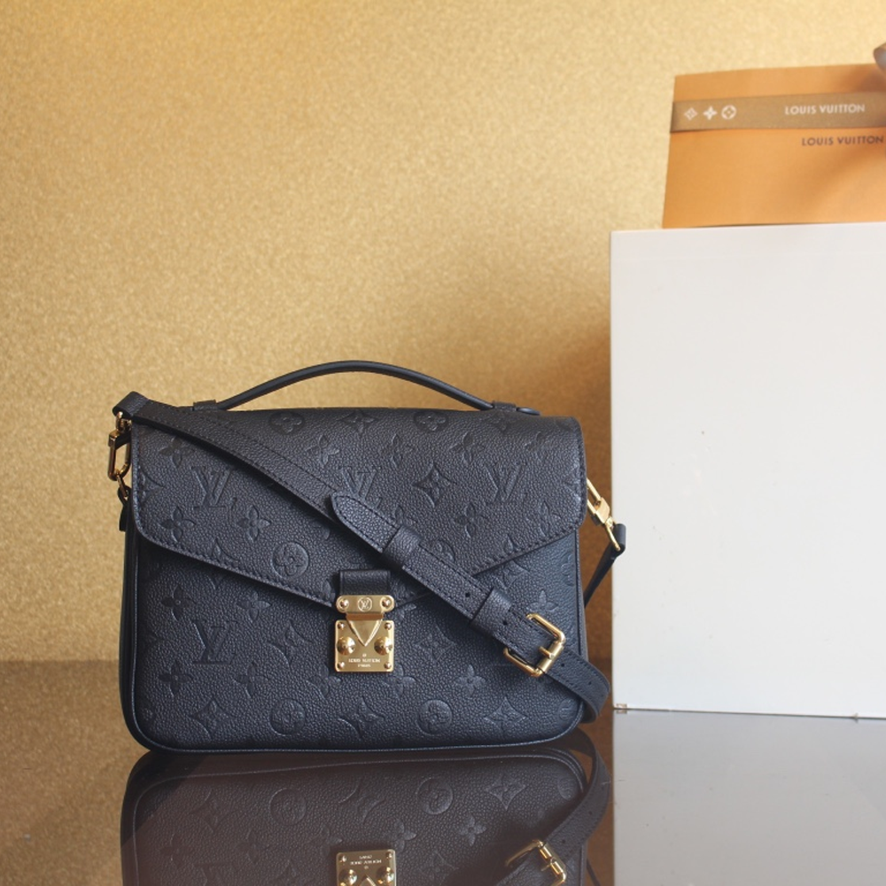 루이비통 포쉐트 메티스 블랙 M41487