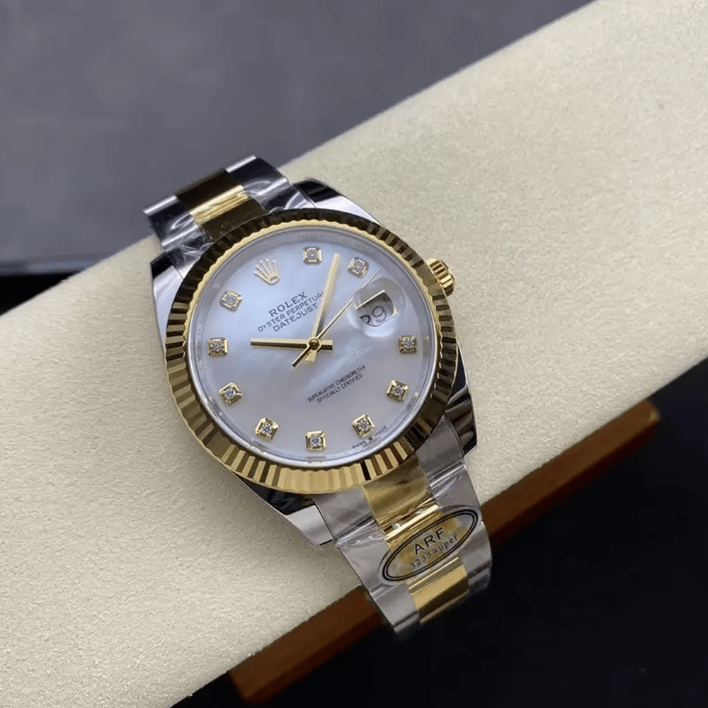 롤렉스 데이저스트 MOP 다이얼 10P 다이아 YG 콤비 오이스터 41mm 126333