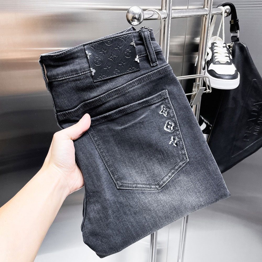 루이비통 24 FW 모노그램 흑청 데님 팬츠