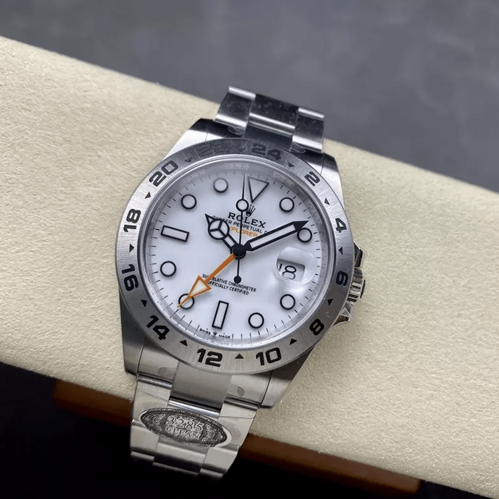 롤렉스 익스플로러 II 화이트 다이얼 SS 브레이슬릿 42mm 226570