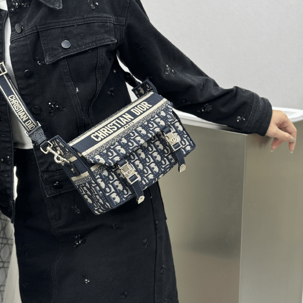 디올 오블리크 디올캠프 호보백