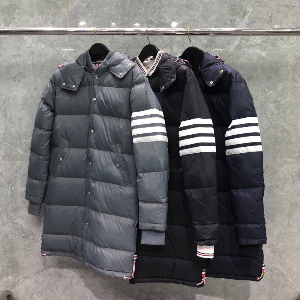 톰브라운 패딩 정품급 (남성용)