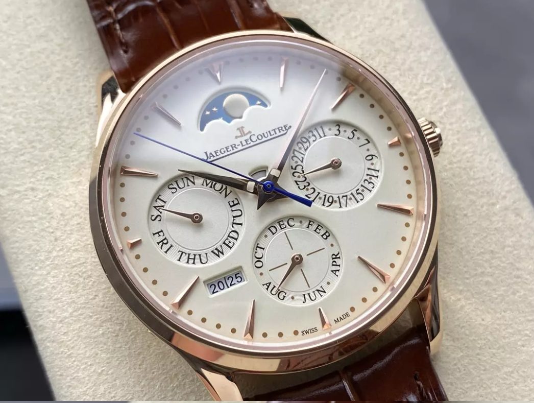 예거 르쿨트르 마스터 울트라씬 퍼페츄얼 캘린더 화이트 다이얼 레더 스트랩 39mm Q1302520