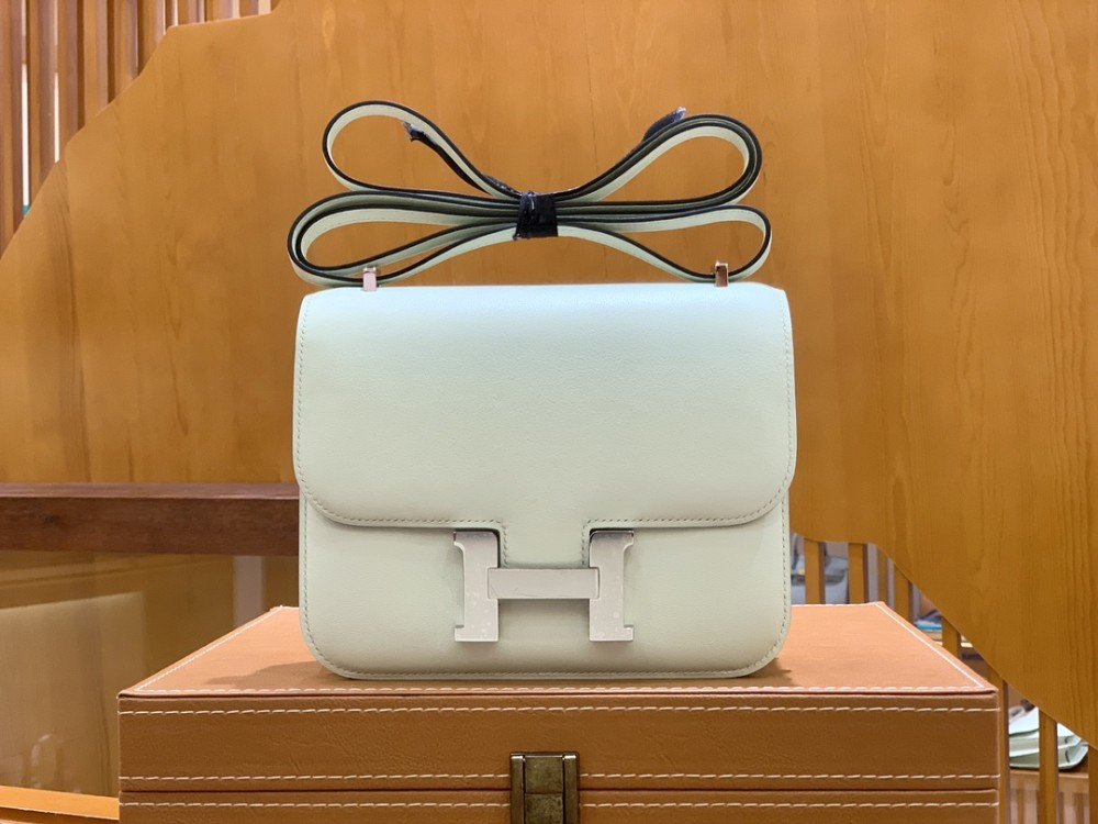 올수공 에르메스 콘스탄스 18 크림 화이트 앱송 팔라듐 버클