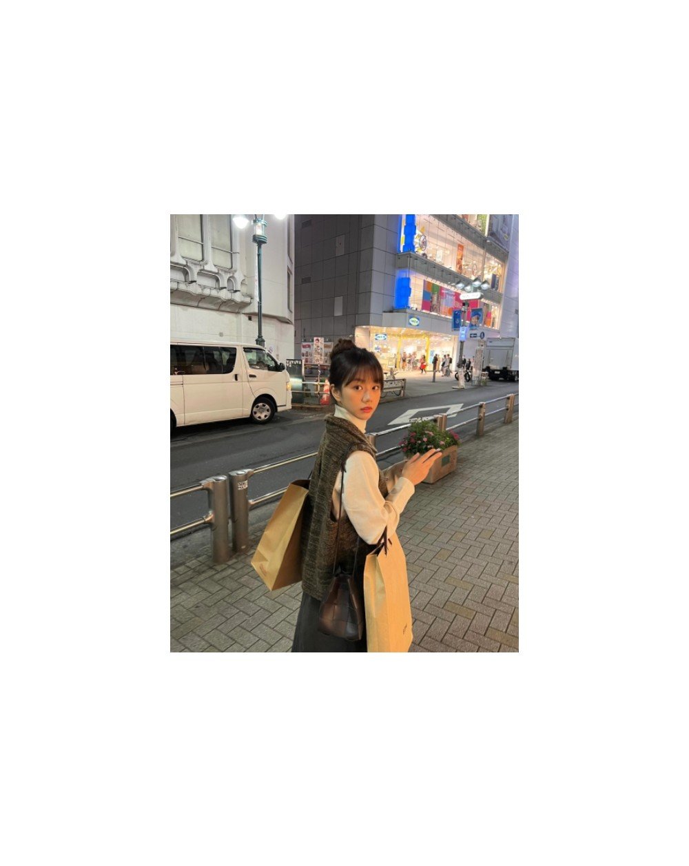 [혜리 PICK] 보테가베네타 카세트 버킷백 폰단테