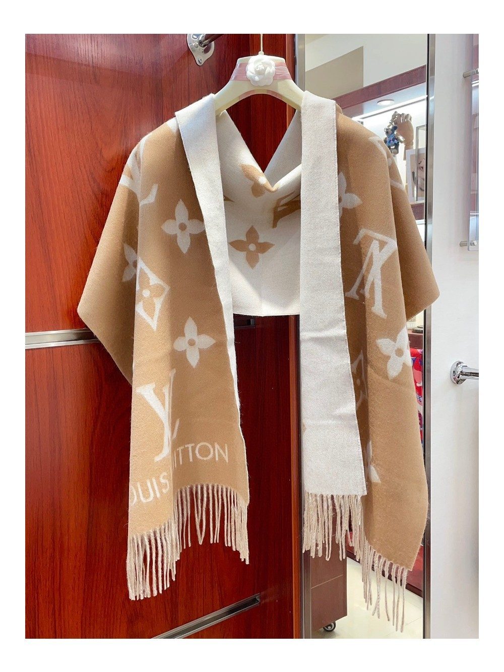 루이비통 머플러