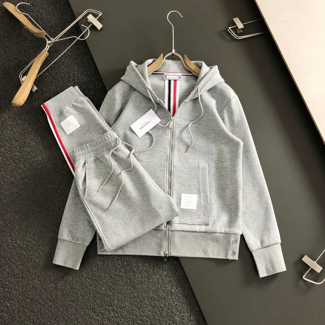 톰브라운 삼선 후드집업 트레이닝 세트