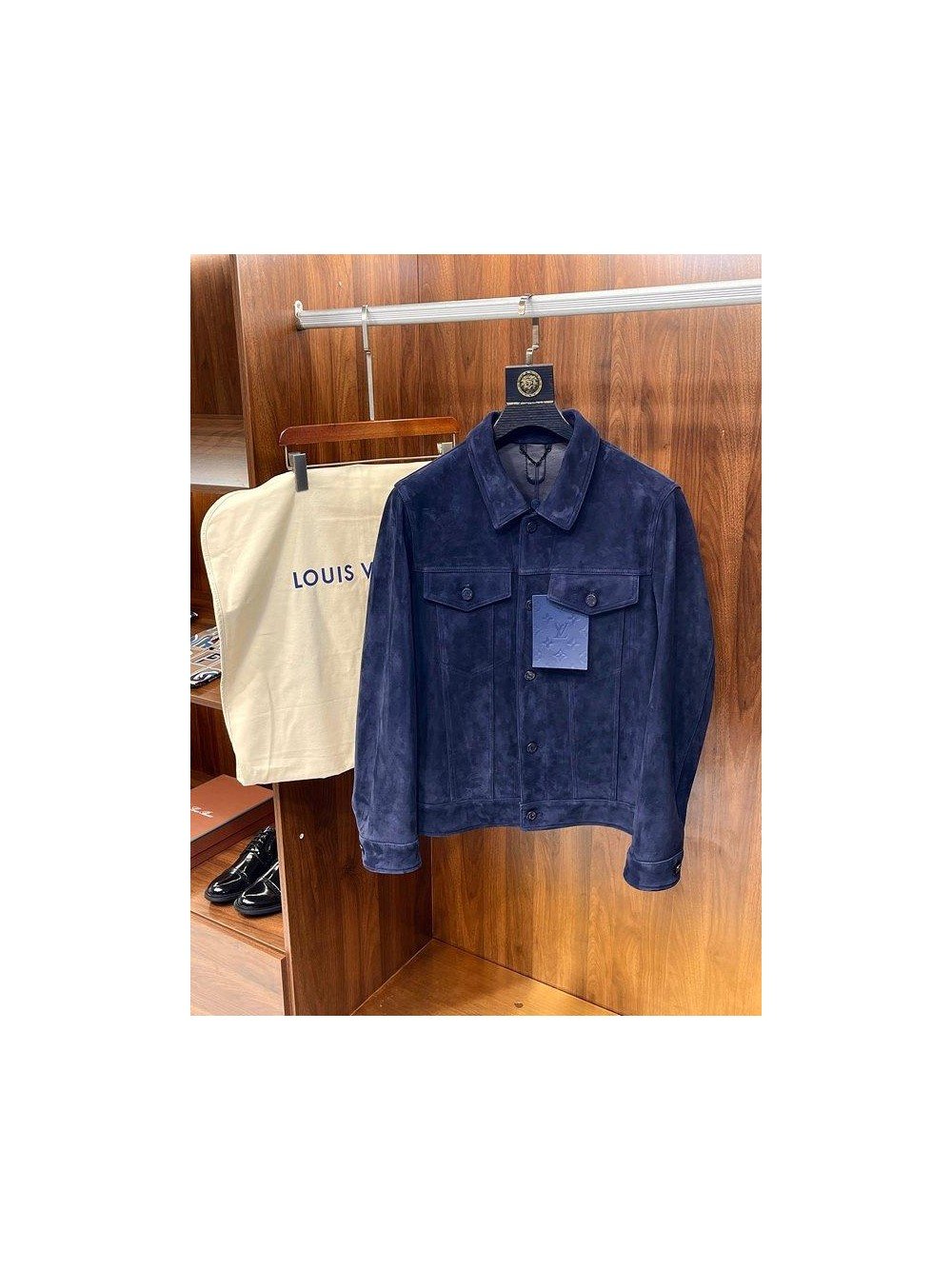 루이비통 lv 스웨이드 자켓
