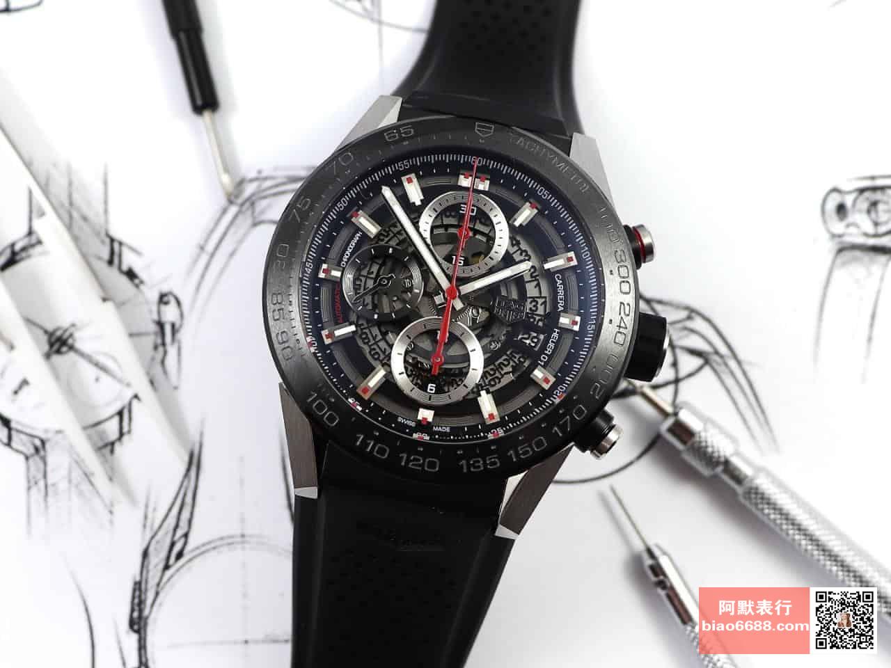 태그호이어 까레라 01 크로노그래프 세라믹 베젤 러버 스트랩 45mm CAR2A1Z.FT6044