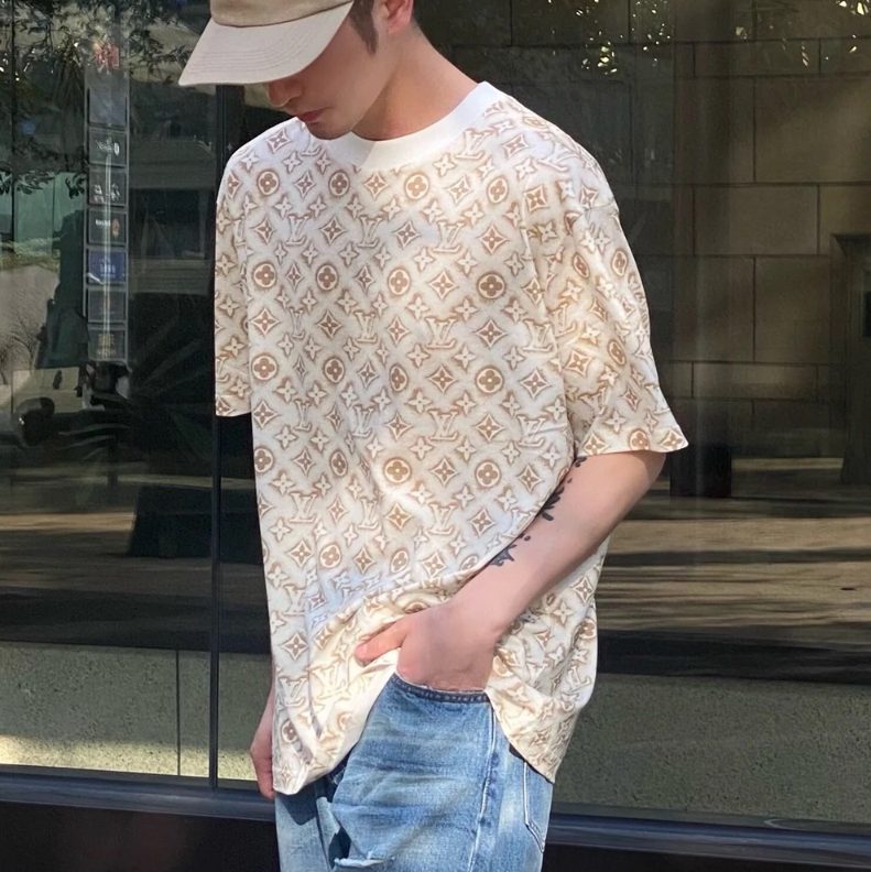 루이비통 모노그램 샌드 모티프 코튼 티셔츠 화이트